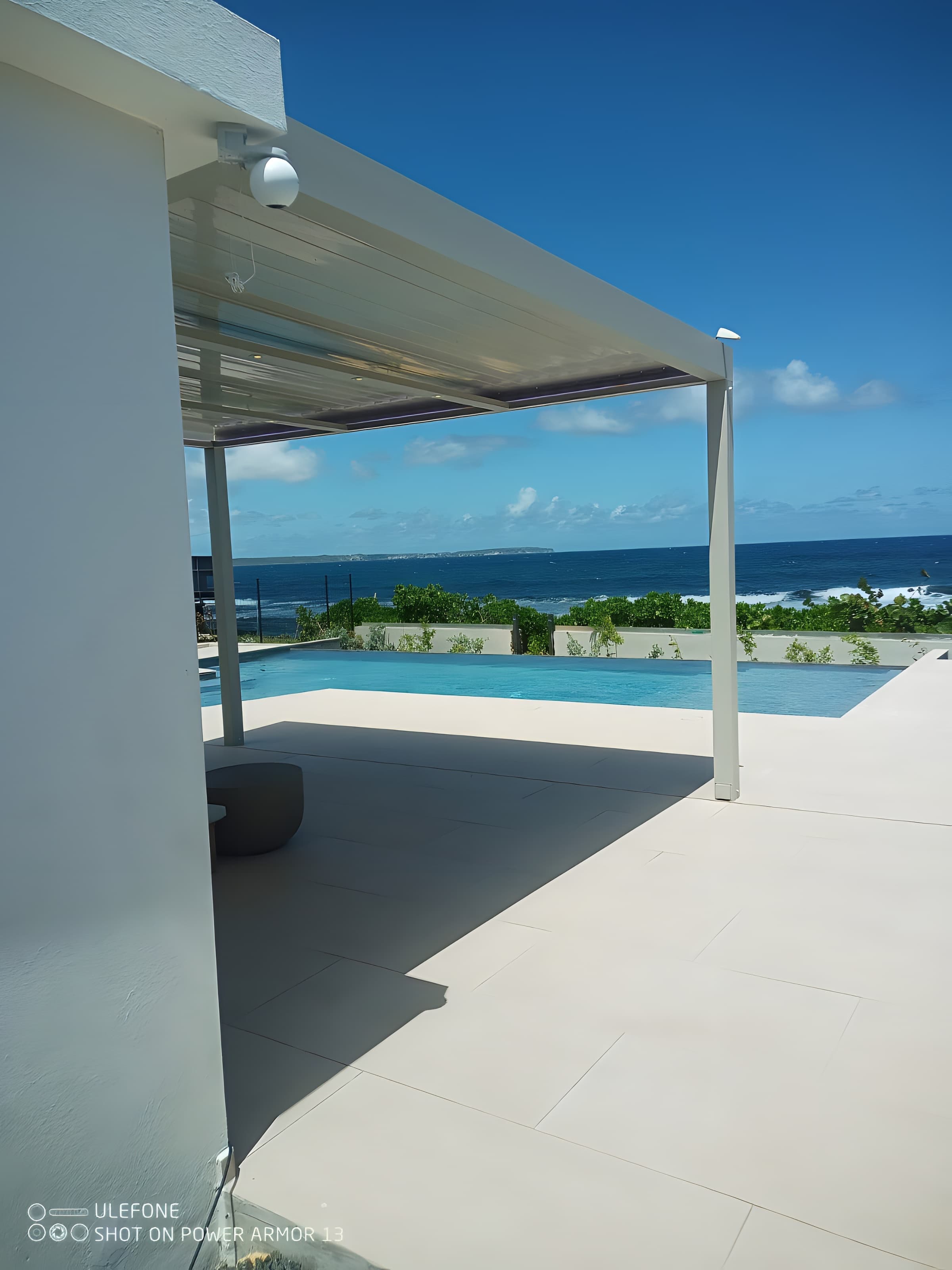Pergola aluminium vue mer — Bati Gwad